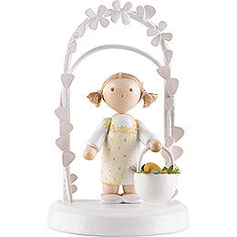 Flax Haired Children  -  Birthday Child with Easter Basket  -  7,5cm / 3 inch